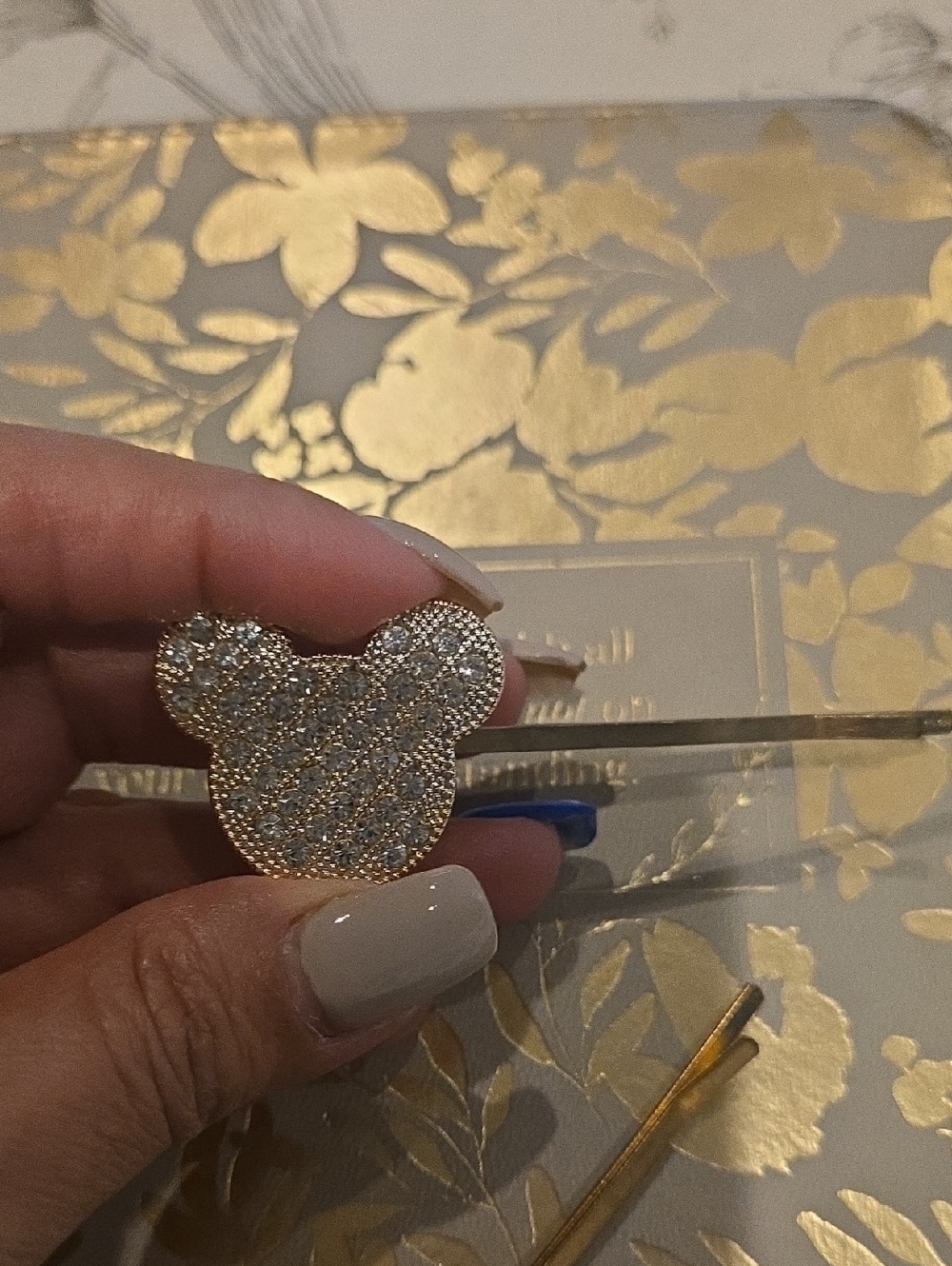 Mickey Mouse Hair Pins - Picture 6 of 7